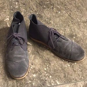 Toms gray suede booties, 8